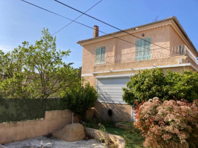 T2 50 m2 JARDIN PROCHE DES PLAGES